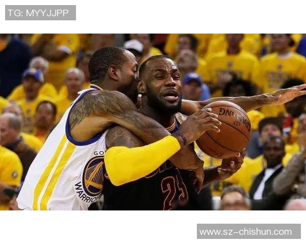 2015年NBA总决赛第六场骑士勇士巅峰对决回顾与精彩瞬间分析