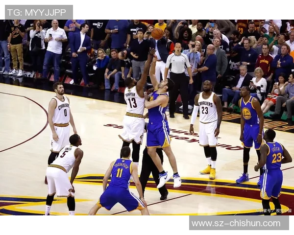 2016年NBA总决赛第四场勇士对决骑士精彩回放与赛后分析 2016年NBA总决赛第四场勇士对决骑士精彩回放与赛后分析