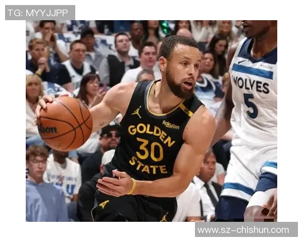 勇士与森林狼激战11月3号NBA赛场精彩对决引发球迷热议 勇士与森林狼激战11月3号NBA赛场精彩对决引发球迷热议